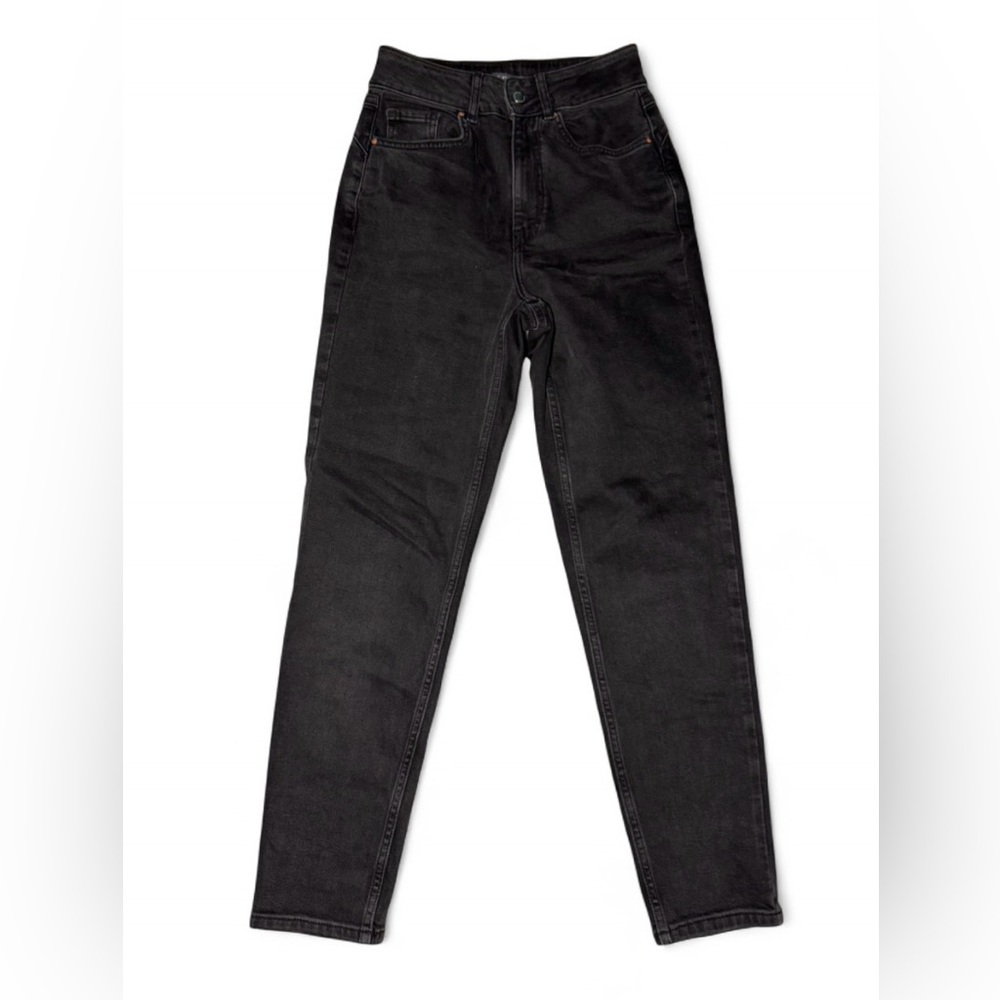 H &M Denim Co. Black denim jeans Size 4 ☀️